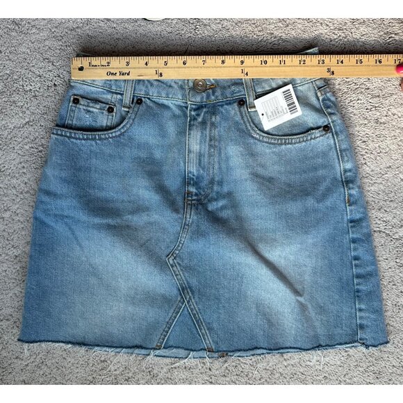 BDG New Urban Outfitters Light Wash Denim Mini Skirt Small Cotton Raw Hem - Picture 4 of 9